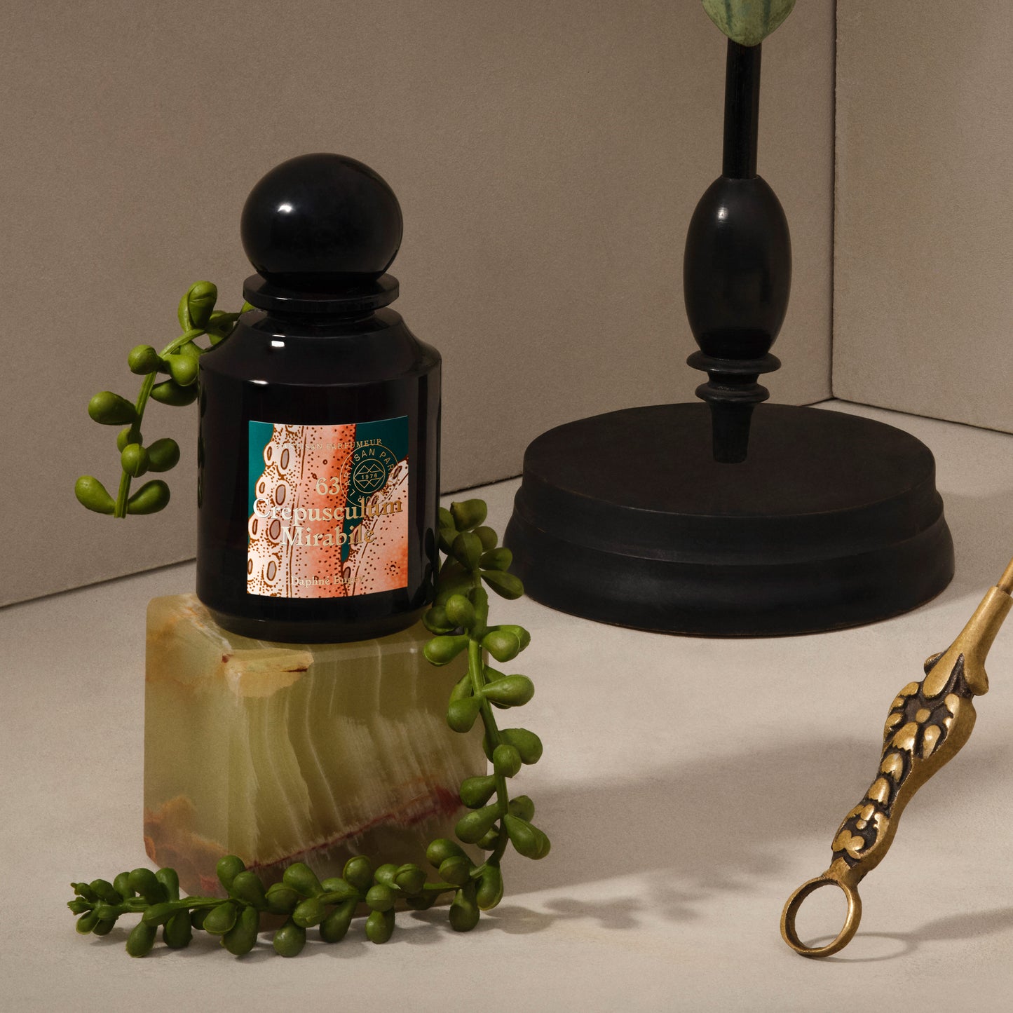 L'Artisan Crepusculum Mirabile Edp 75 Ml Lbxks