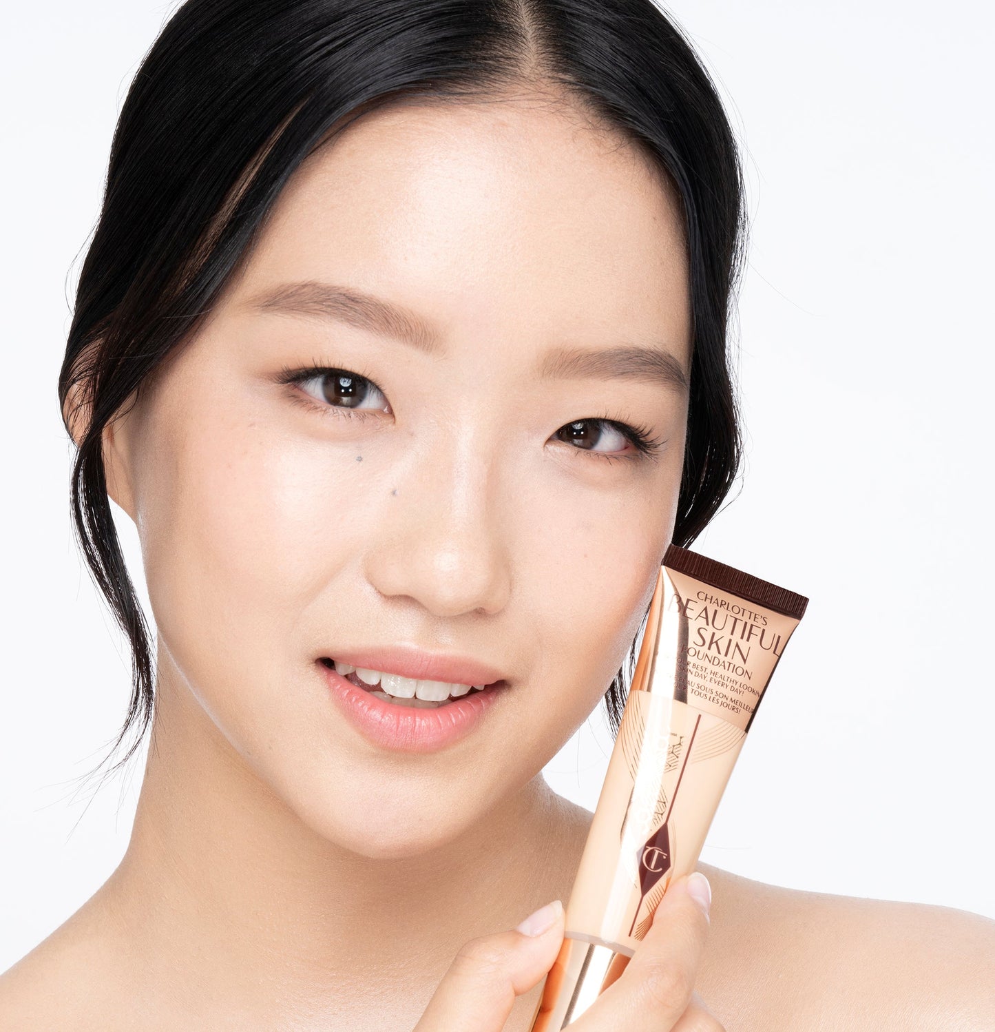 Charlotte Tilbury Beautiful Skin Foundation - 2 Neutral