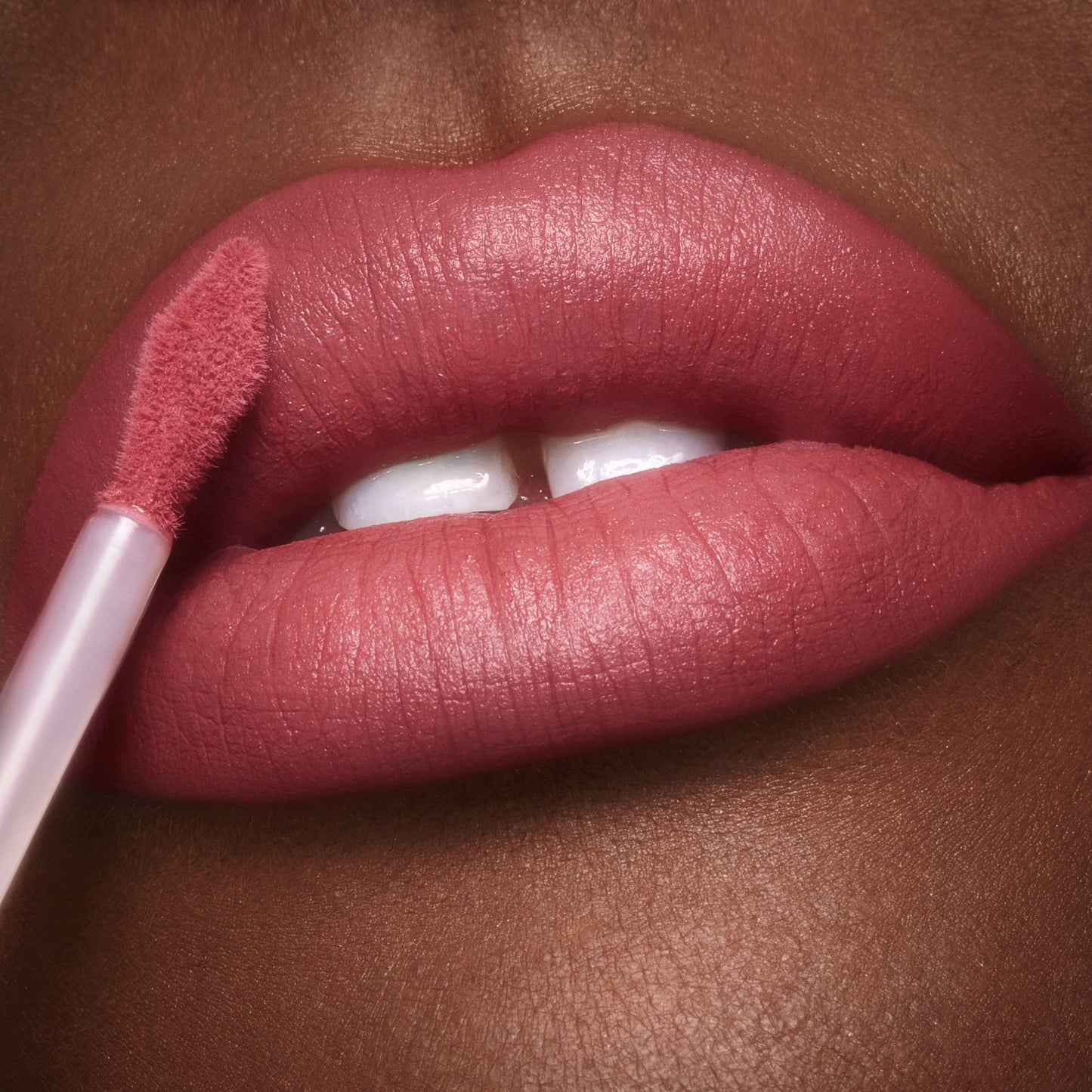 Charlotte Tilbury Airbrush Flawless Lip Blur - Rose Blur