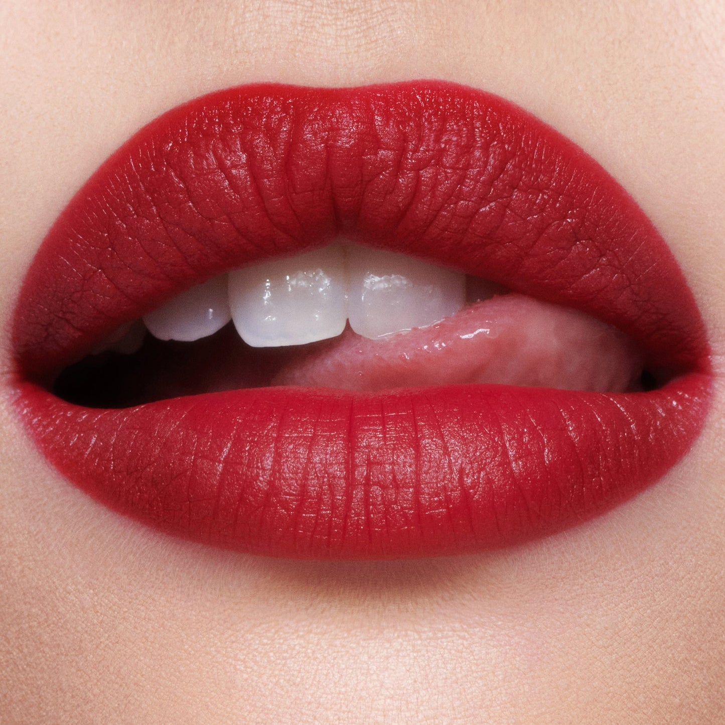 Charlotte Tilbury Airbrush Flawless Lip Blur - Ruby Blur