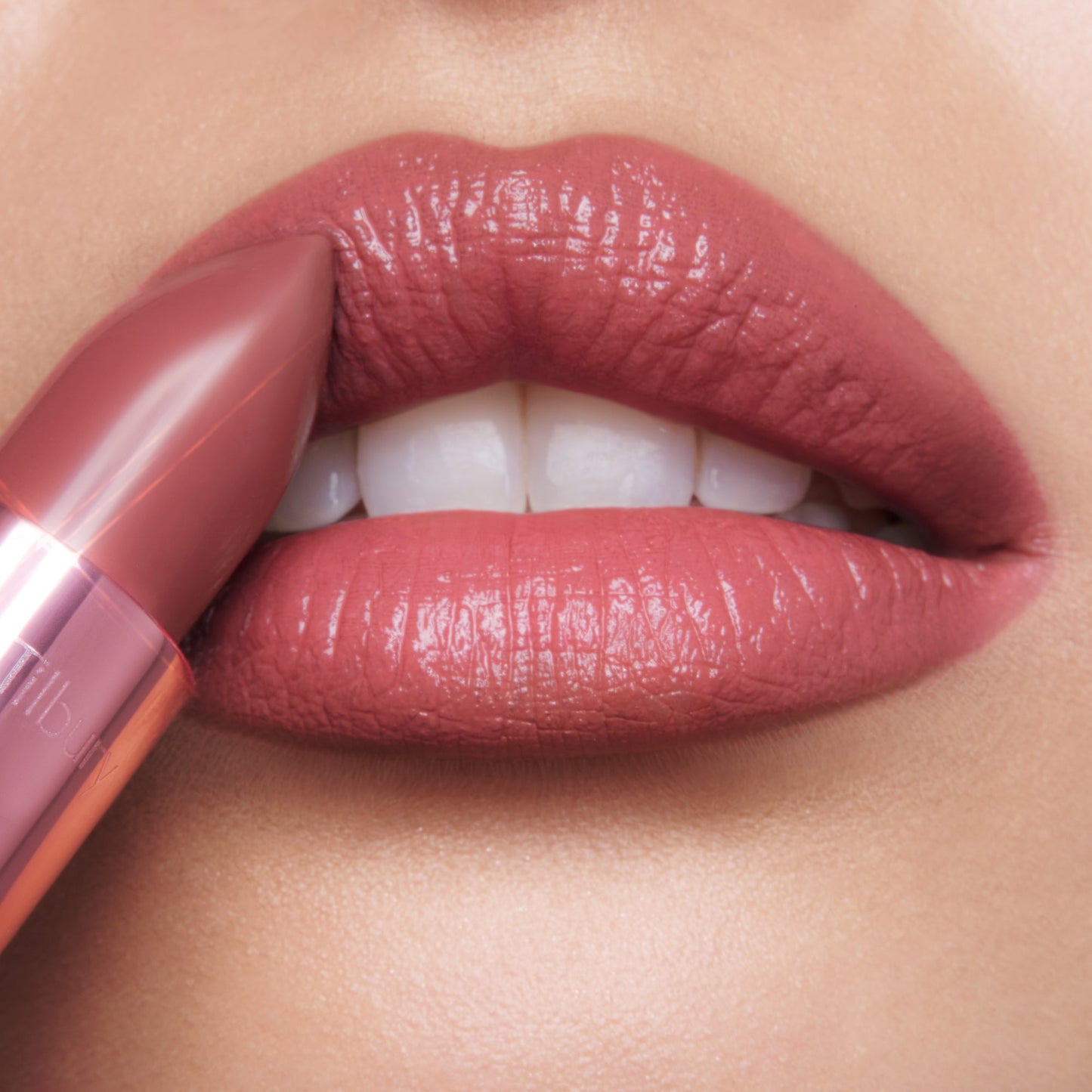 Charlotte Tilbury Hollywood Beauty Icon K.I.S.S.I.N.G - 90S Pink