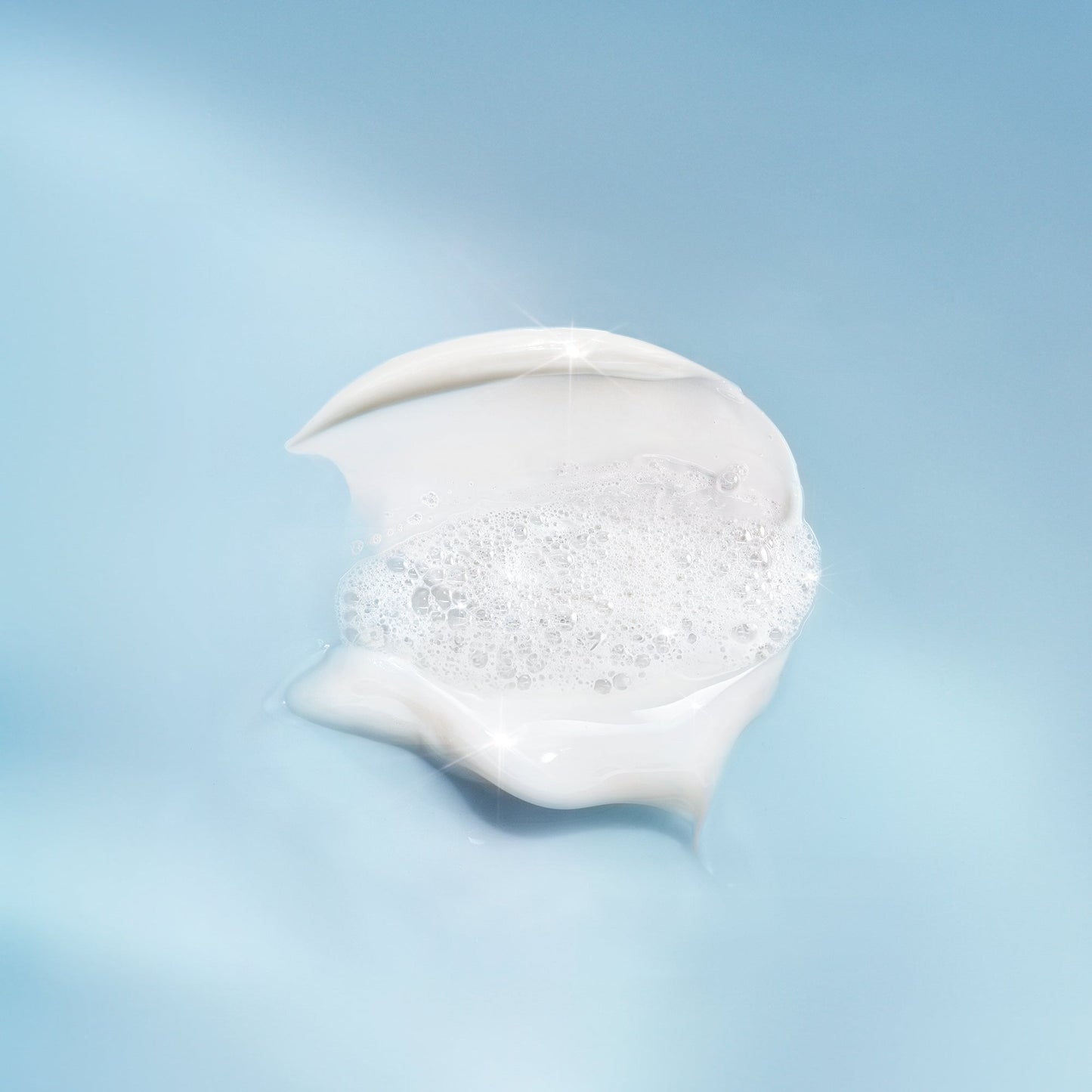 Charlotte Tilbury Magic Hydration Revival Cleanser - 120Ml