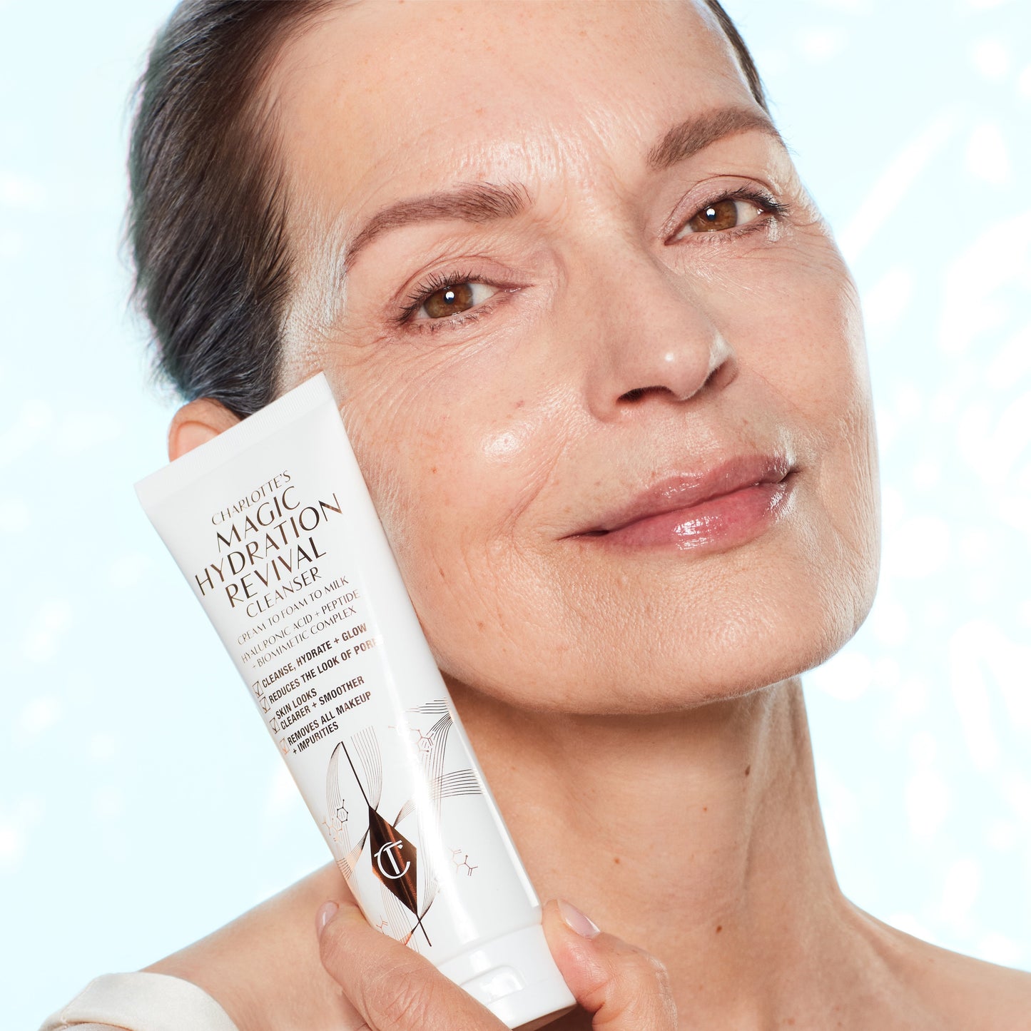 Charlotte Tilbury Magic Hydration Revival Cleanser - 120Ml