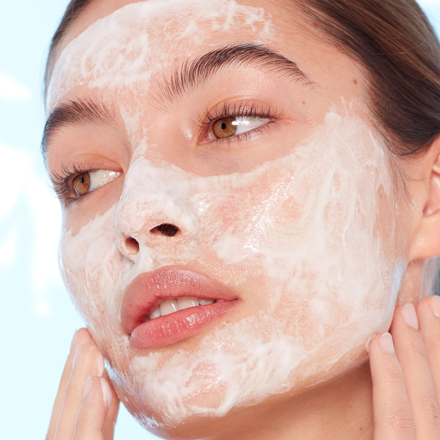 Charlotte Tilbury Magic Hydration Revival Cleanser - 30Ml