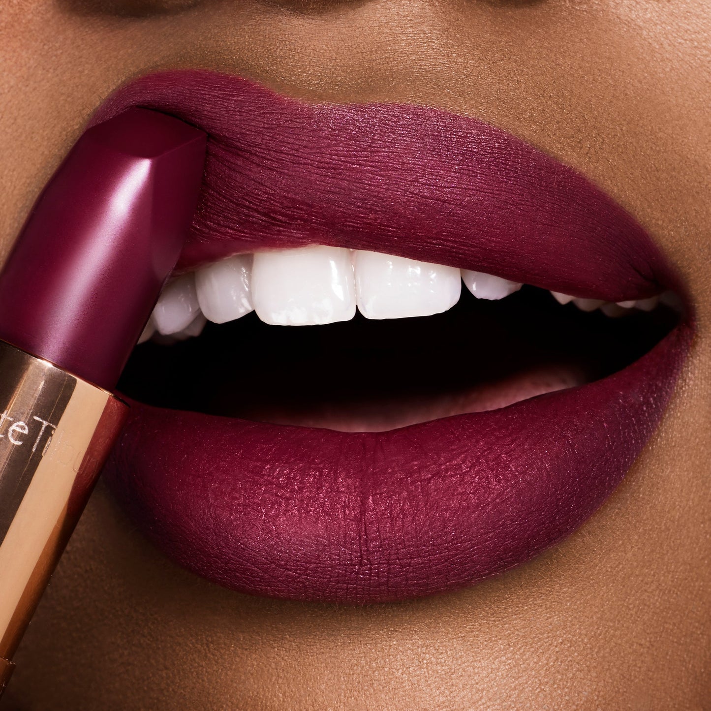 Charlotte Tilbury Matte Revolution - Festival Magic