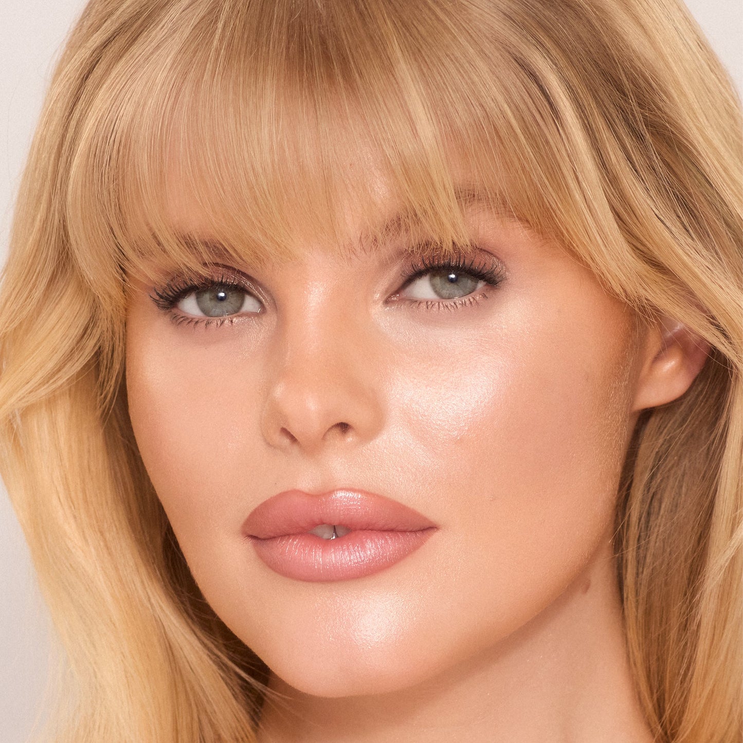 Charlotte Tilbury Unreal Skin Sheer Glow Tint - 3 Fair