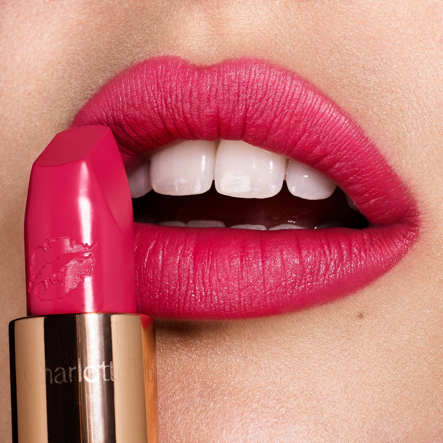 Charlotte Tilbury Hot Lips List - Electric Poppy