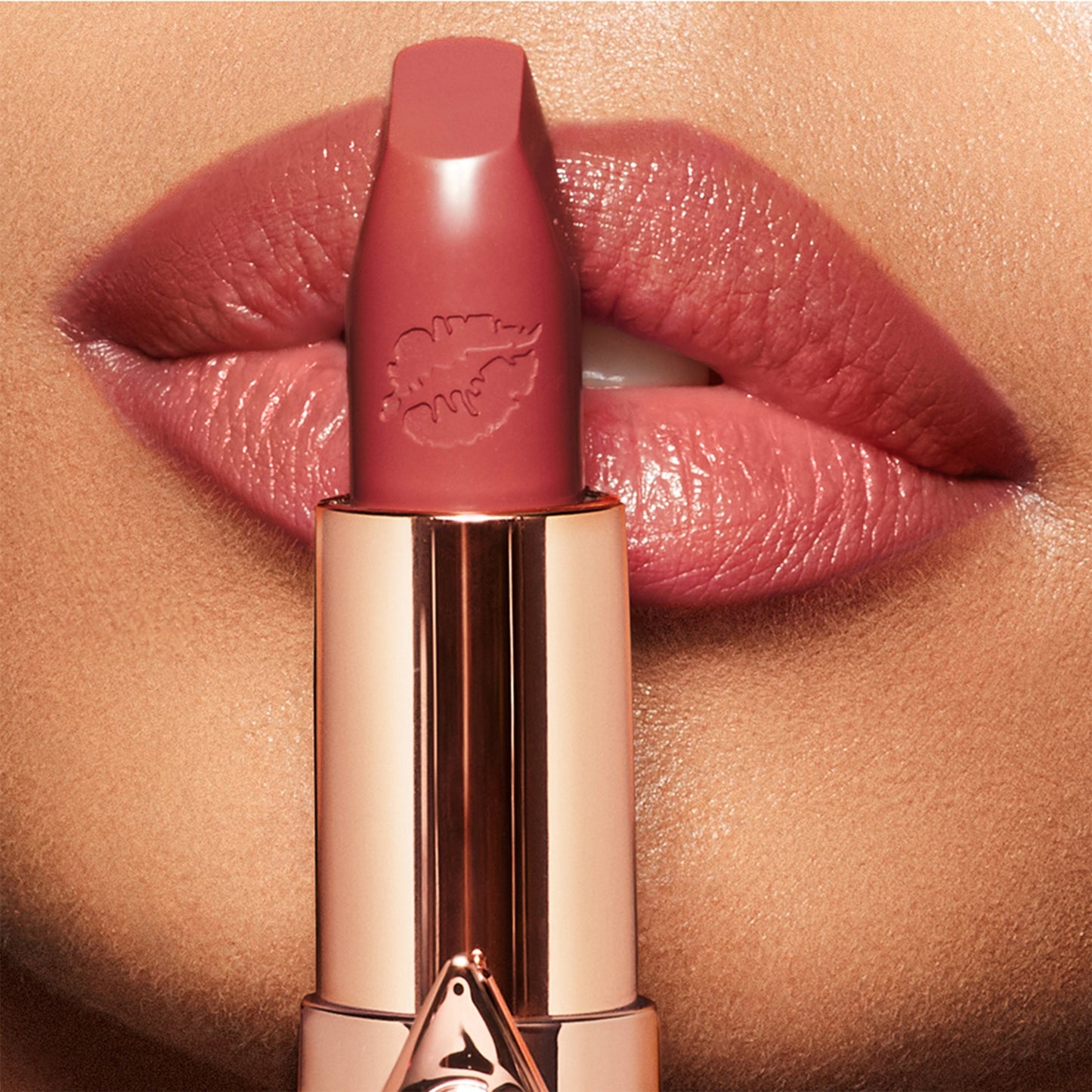 Charlotte Tilbury Hot Lips 2.0 - Glowing Jen