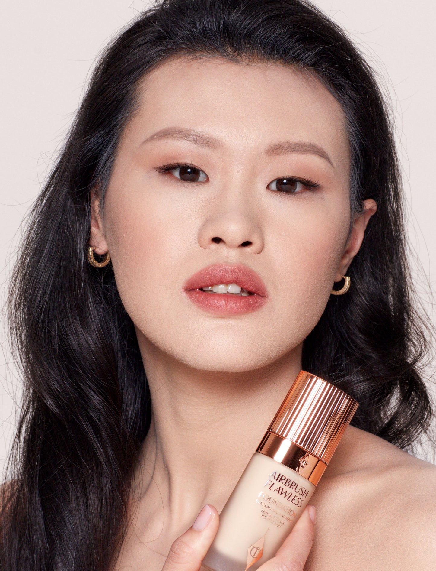 Charlotte Tilbury Airbrush Flawless Foundation - Shade 3 Warm