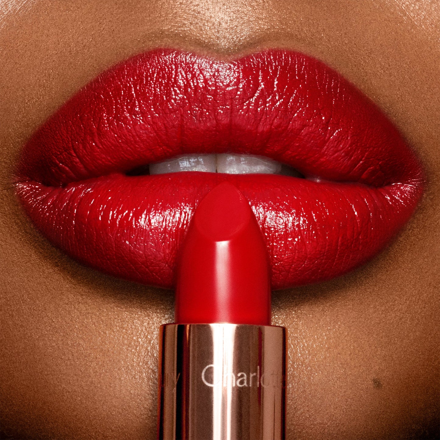 Charlotte Tilbury K.I.S.S.I.N.G - So Red