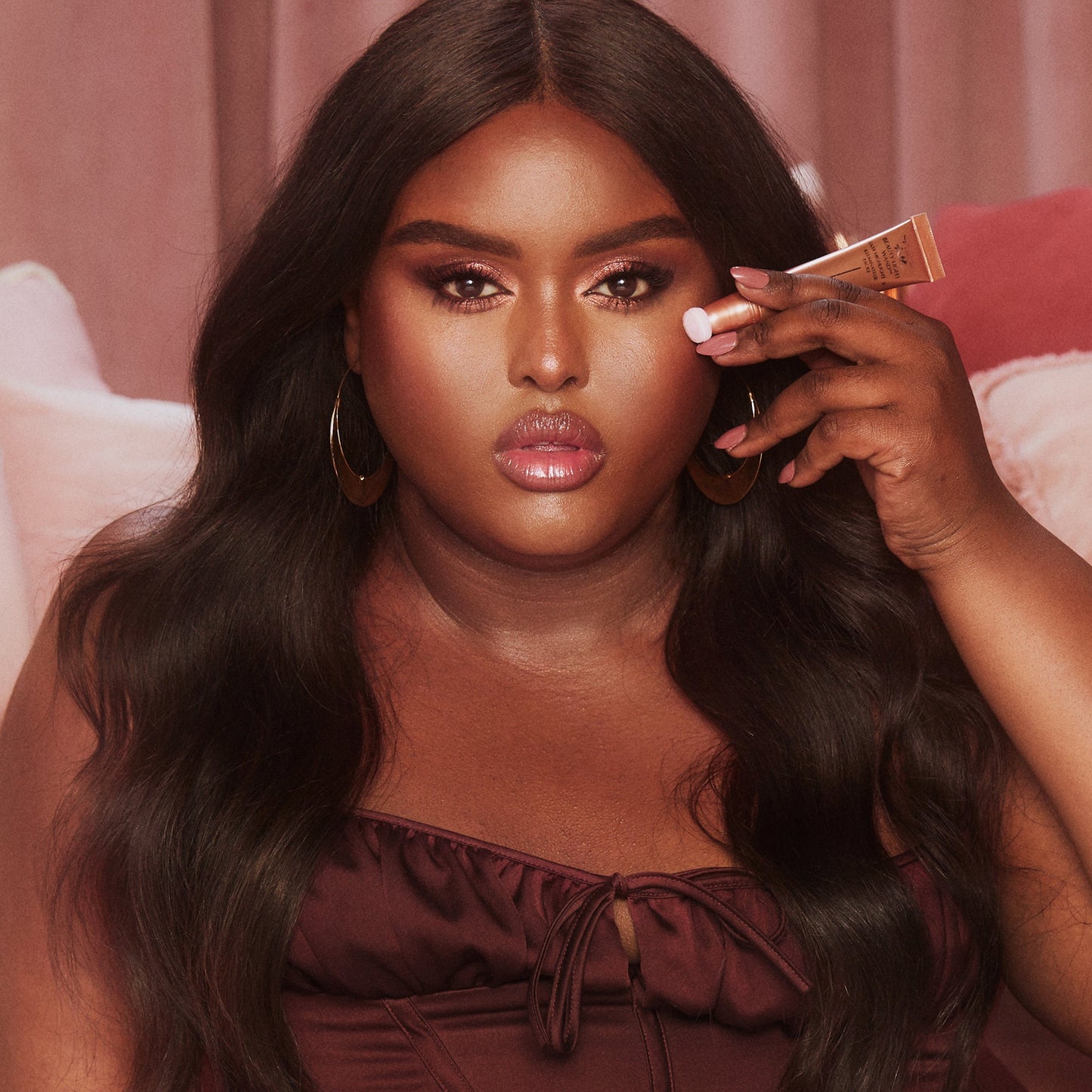 Charlotte Tilbury Pillow Talk Beauty Light Wand - Medium/Deep