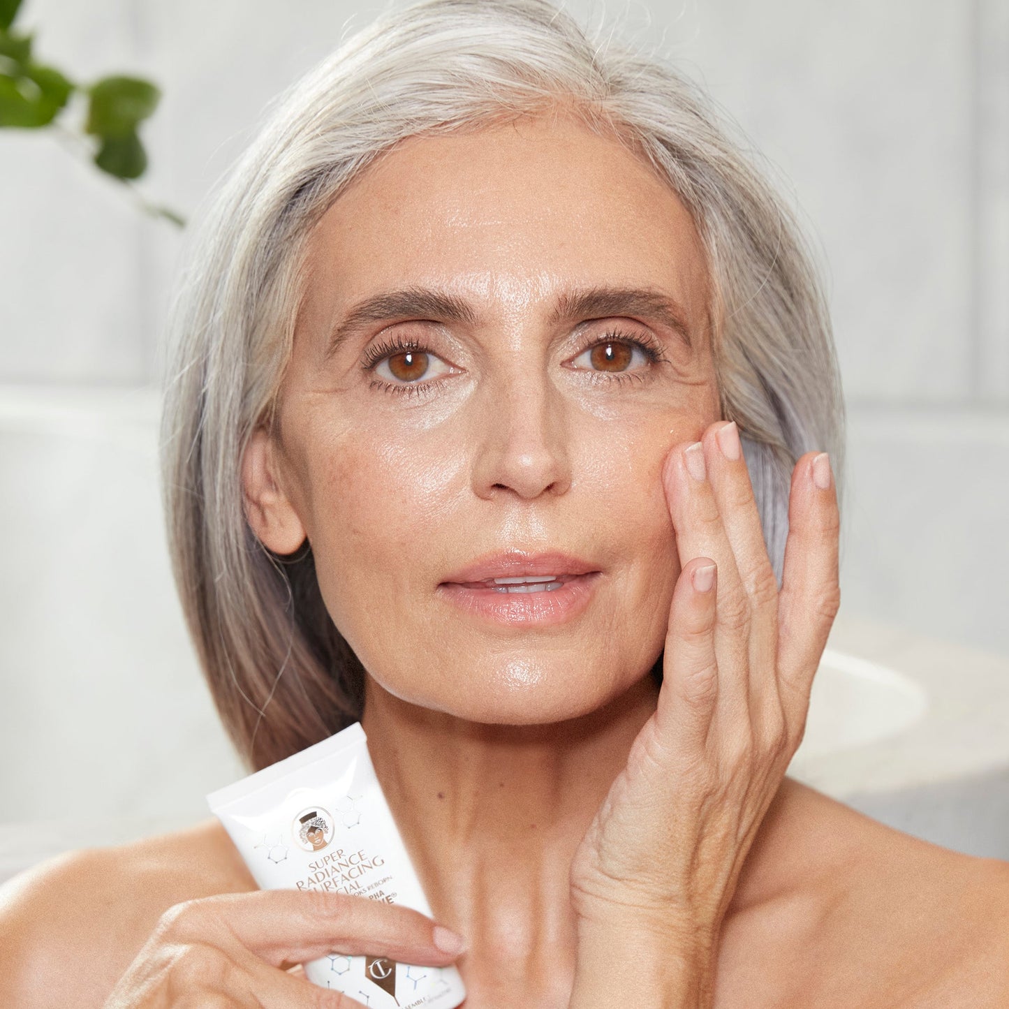 Charlotte Tilbury Super Radiance Resurfacing Facial