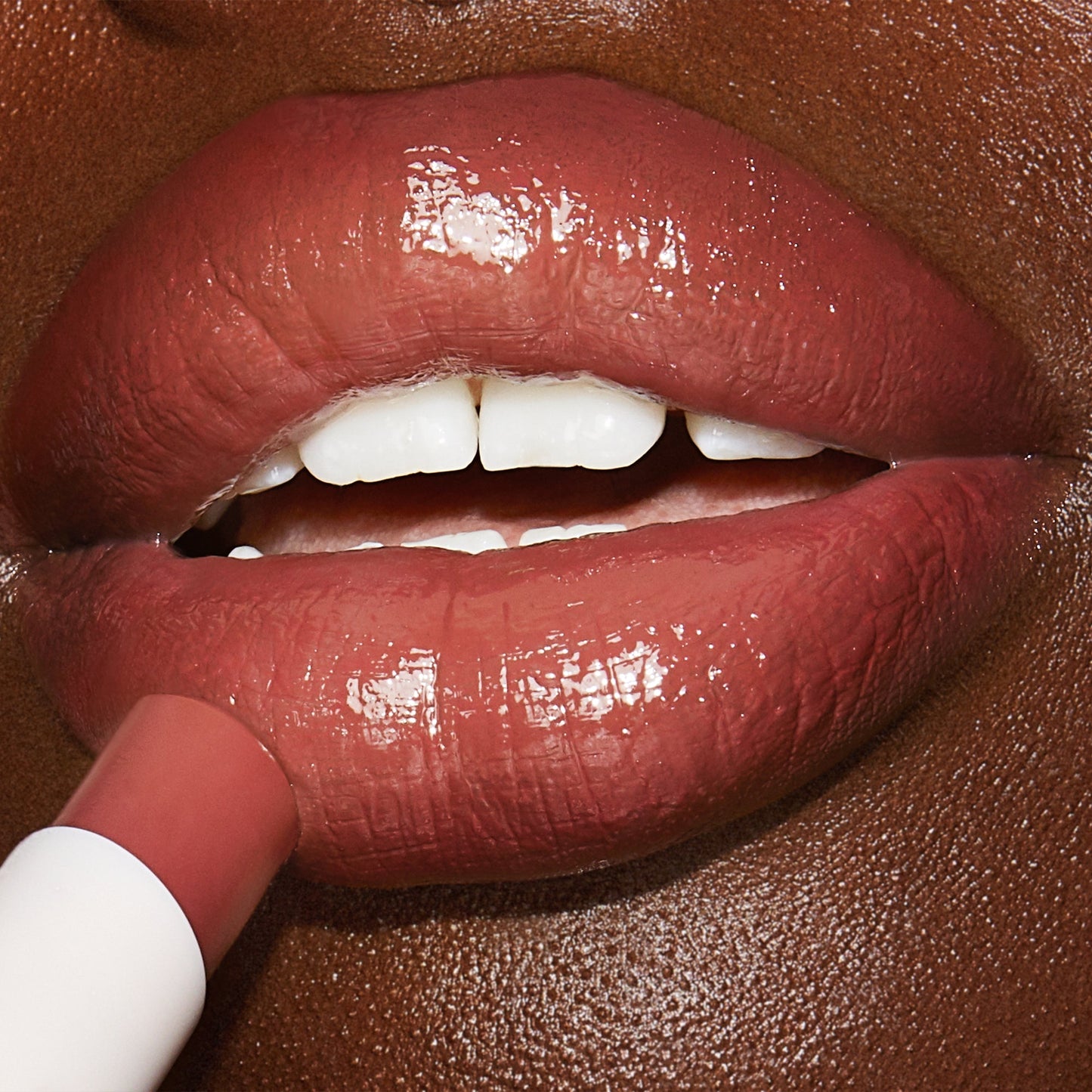 Charlotte Tilbury Hyaluronic Happikiss - Romance Kiss
