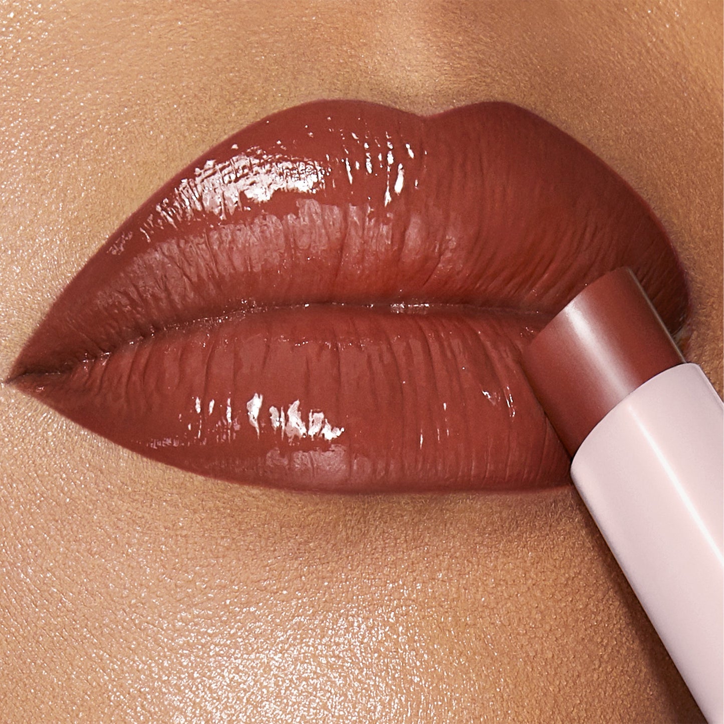 Charlotte Tilbury Hyaluronic Happikiss - Passion Kiss