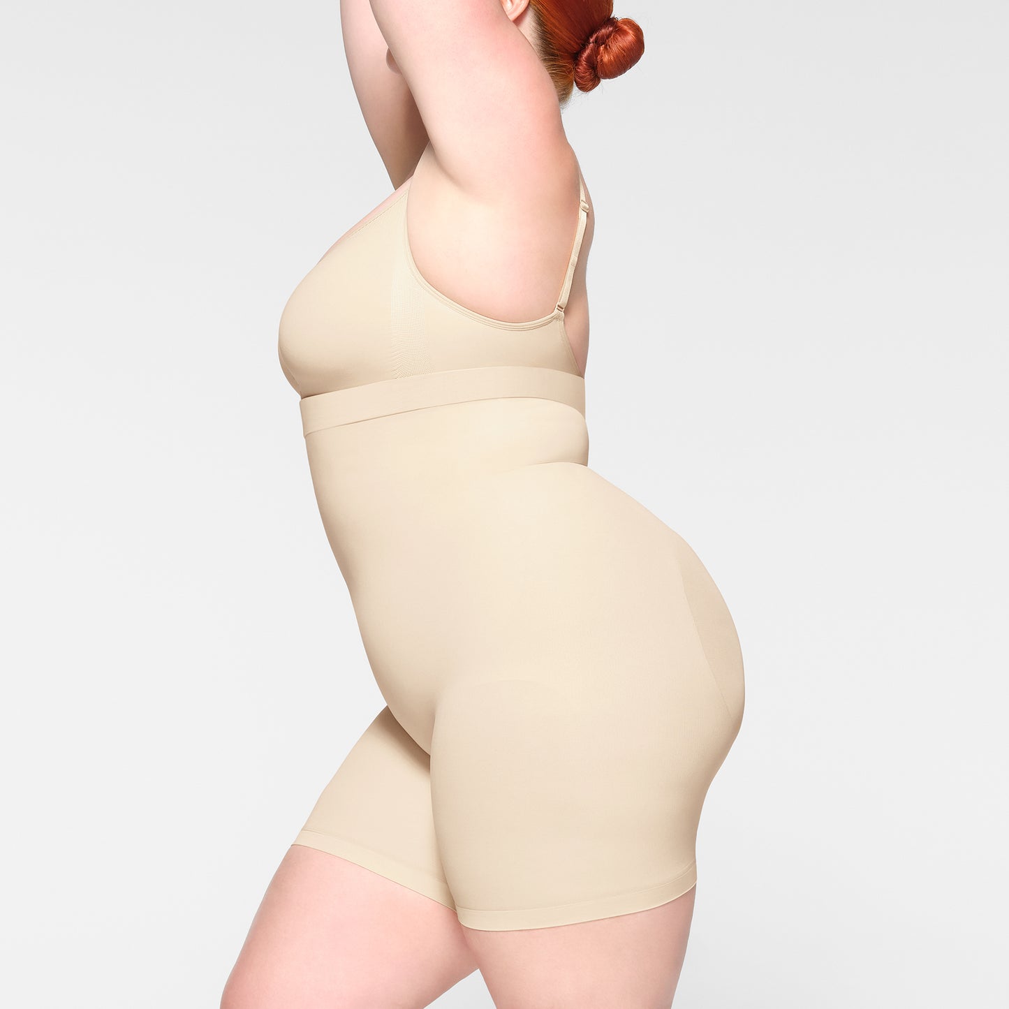 SKIMS Seamless Sculpt Mid Thigh Short