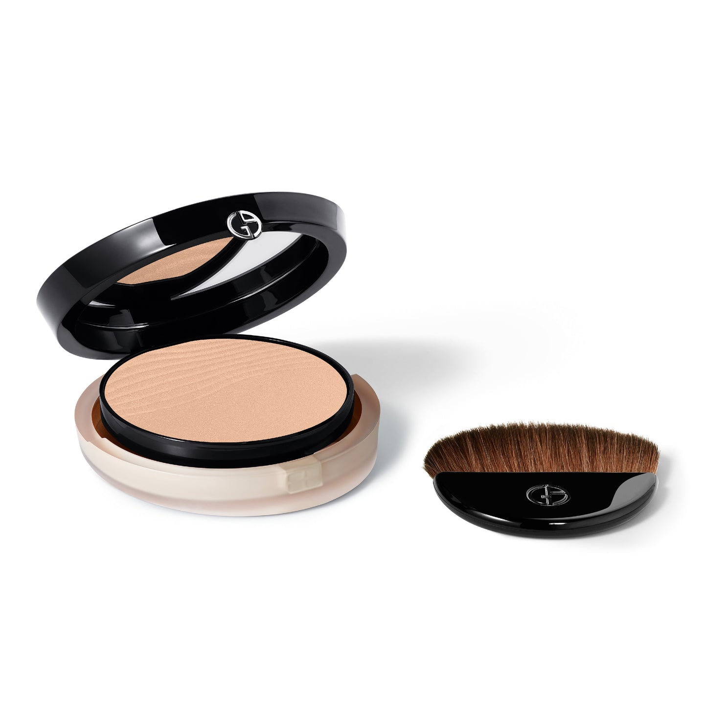 Armani Luminous Silk Glow Fusion Powder 2