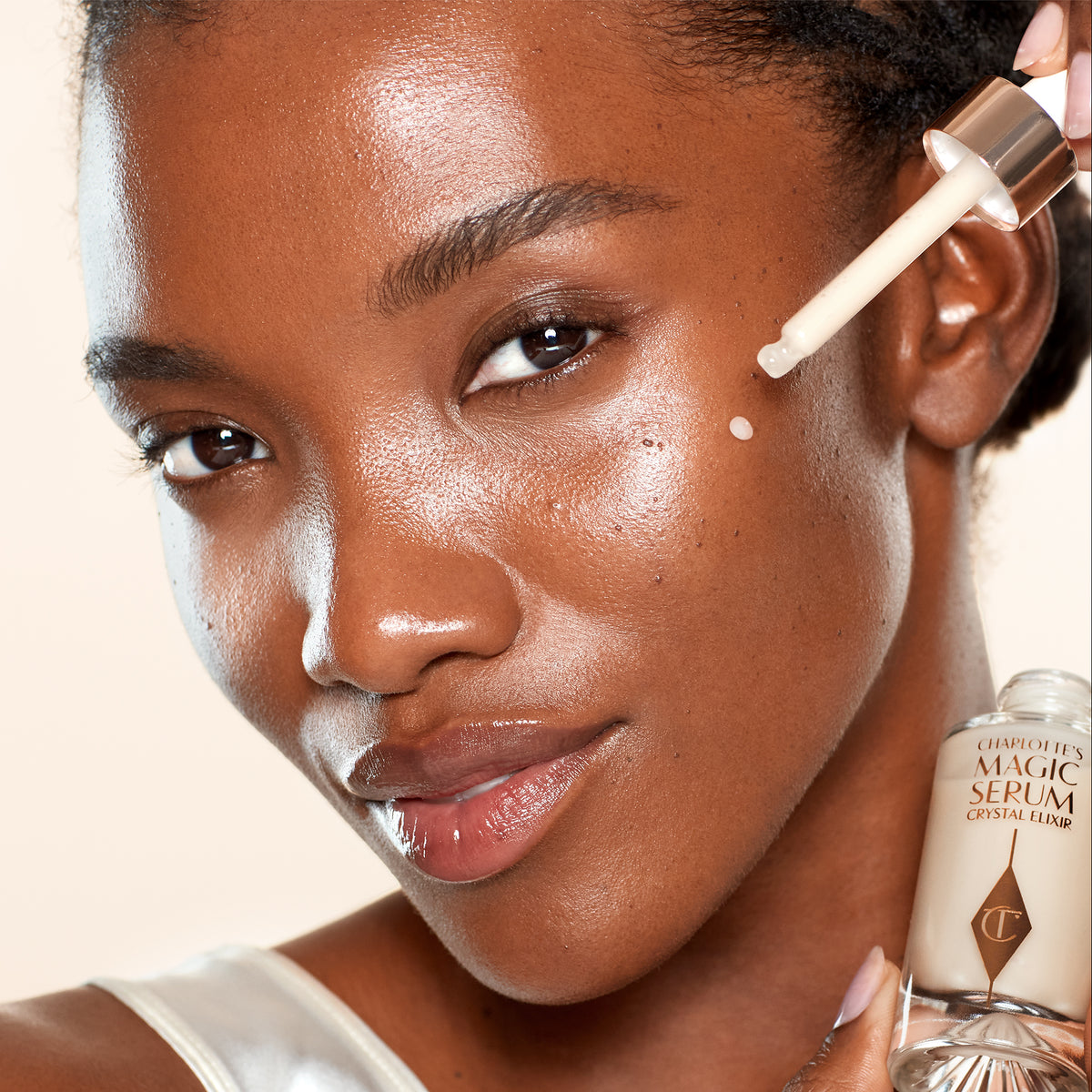 Charlotte Tilbury Magic Hydration Revival Routine