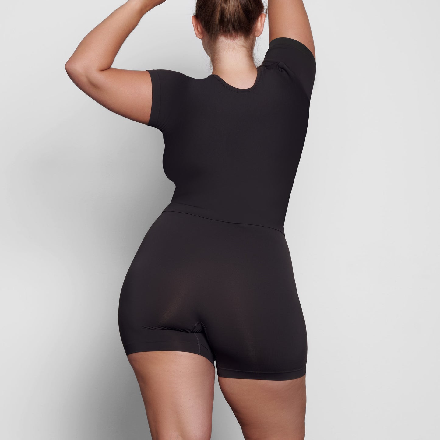 SKIMS Soft Smoothing Seamless T-Shirt