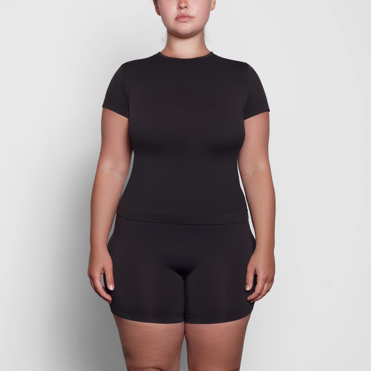 SKIMS Soft Smoothing Seamless T-Shirt