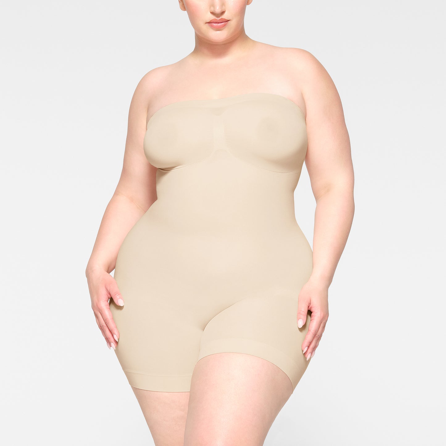 SKIMS Seamless Sculpt Strapless Shortie Bodysuit