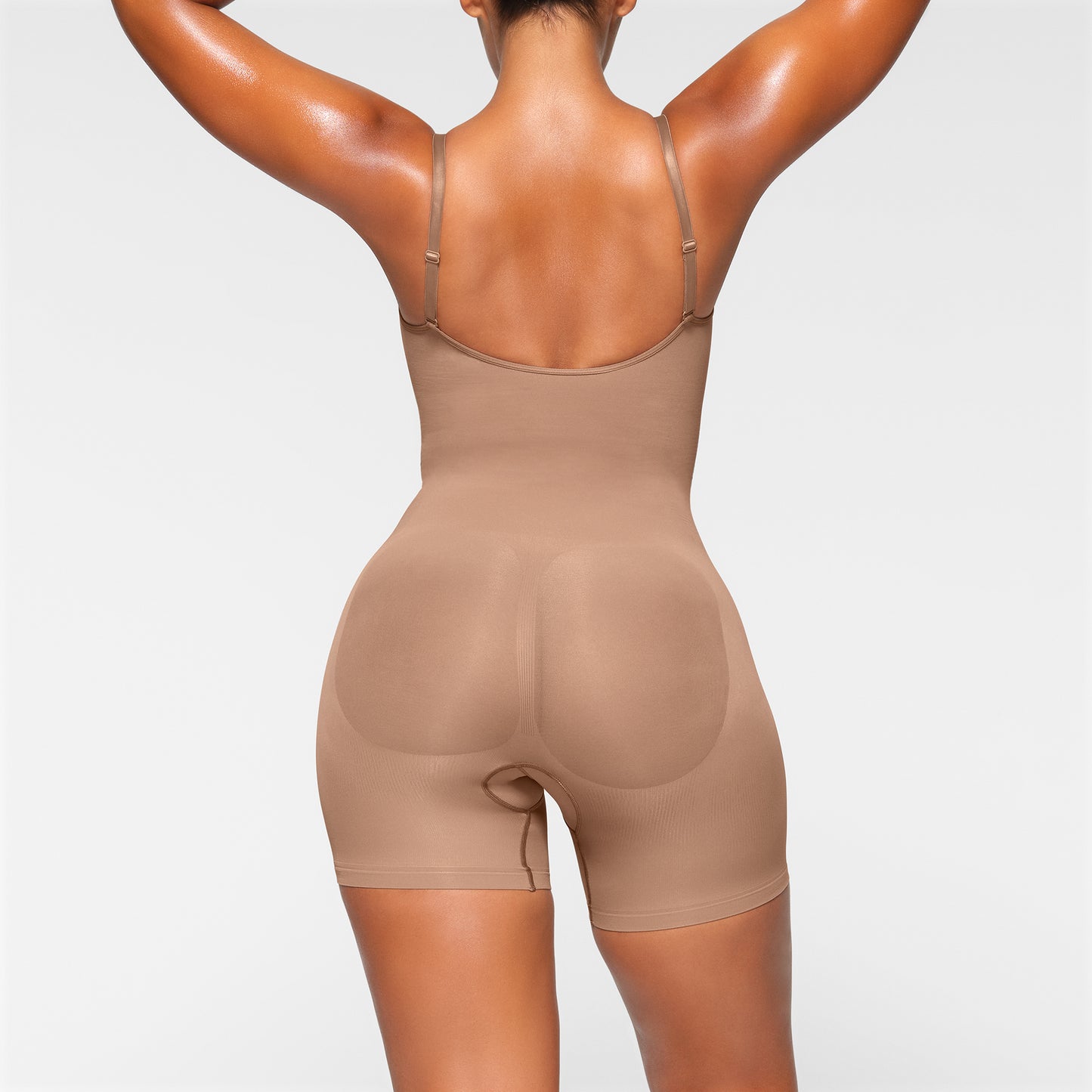 SKIMS Seamless Sculpt Mid Thigh Bodysuit