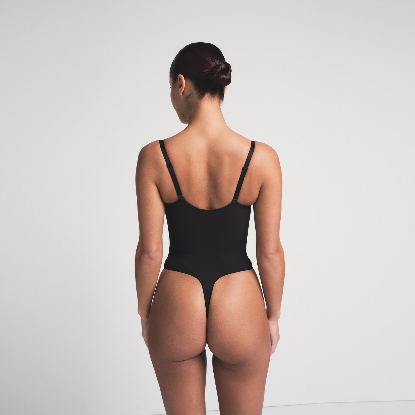 SKIMS Seamless Sculpt Lace Thong Bodysuit