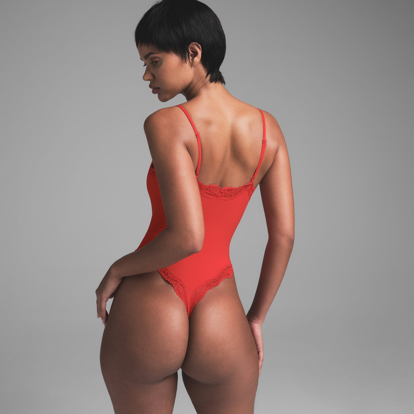 SKIMS Fits Everybody Lace Cami Bodysuit