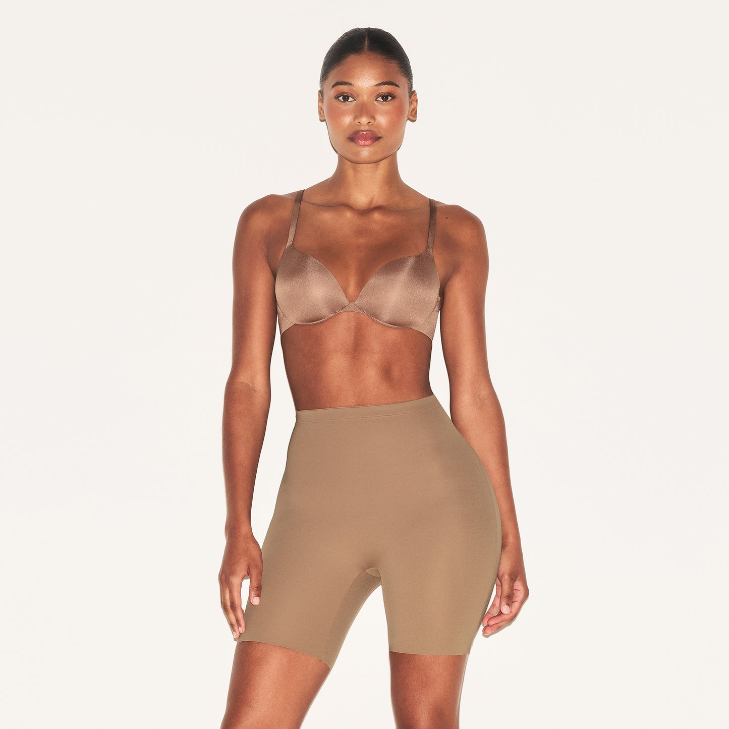 SKIMS Skims Body Hip Shaping Mid Thigh Short