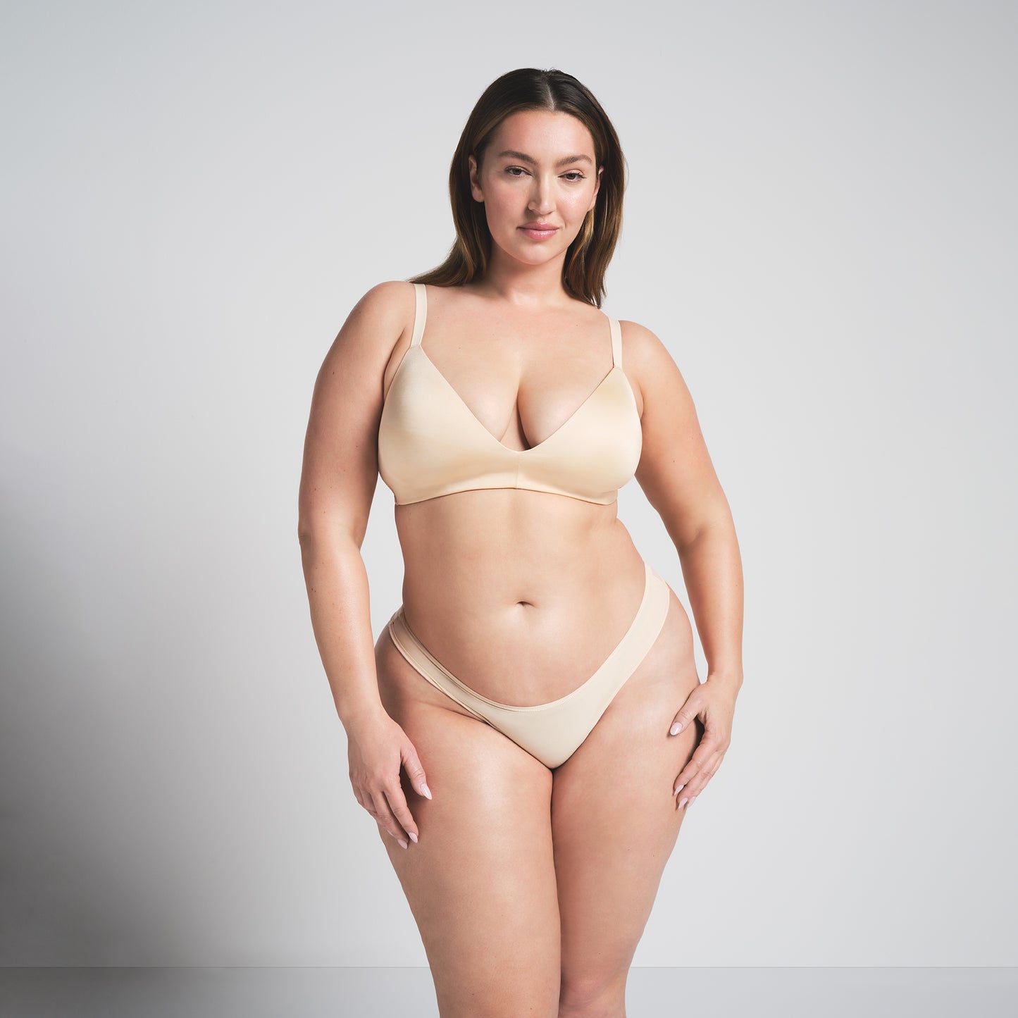 SKIMS Wireless Form T-Shirt Bra