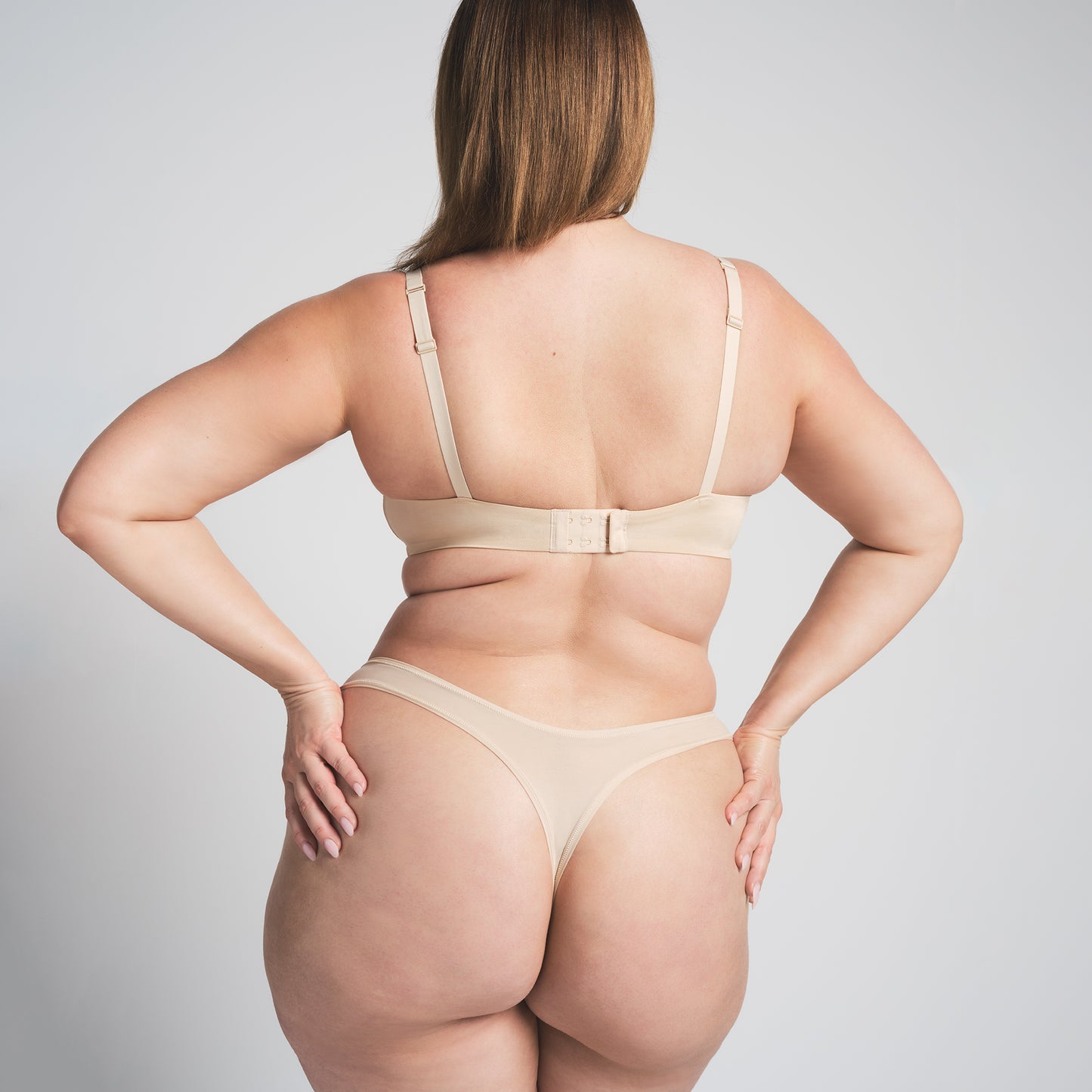SKIMS Wireless Form T-Shirt Bra