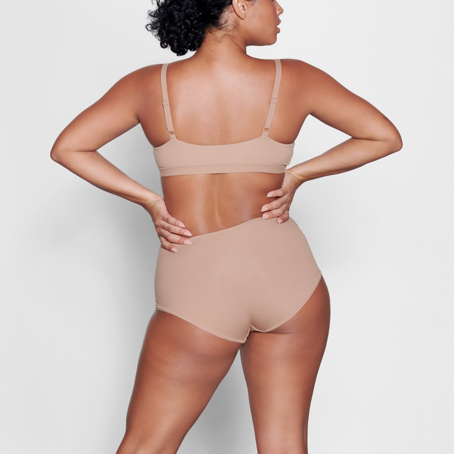 SKIMS Fits Everybody Boyshort