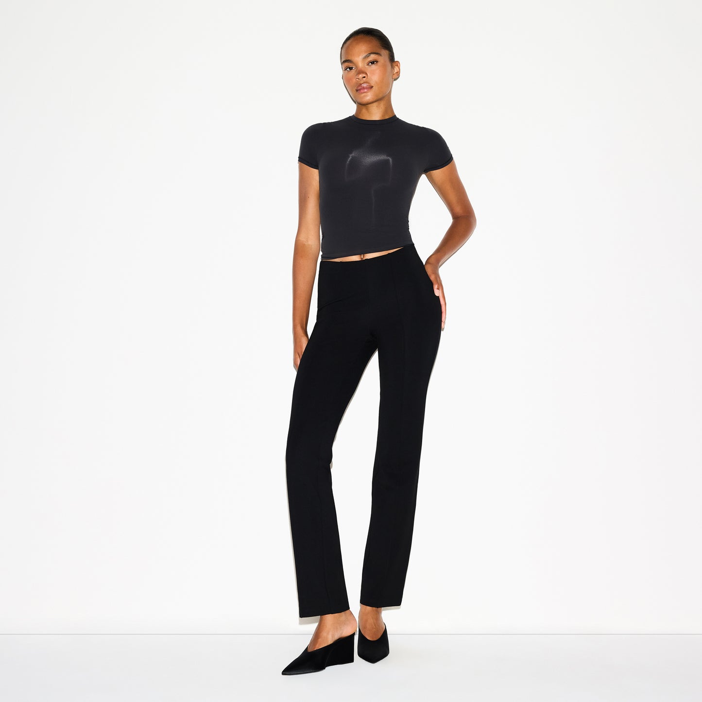 SKIMS The Essential High Waist Pintuck Straight Pant