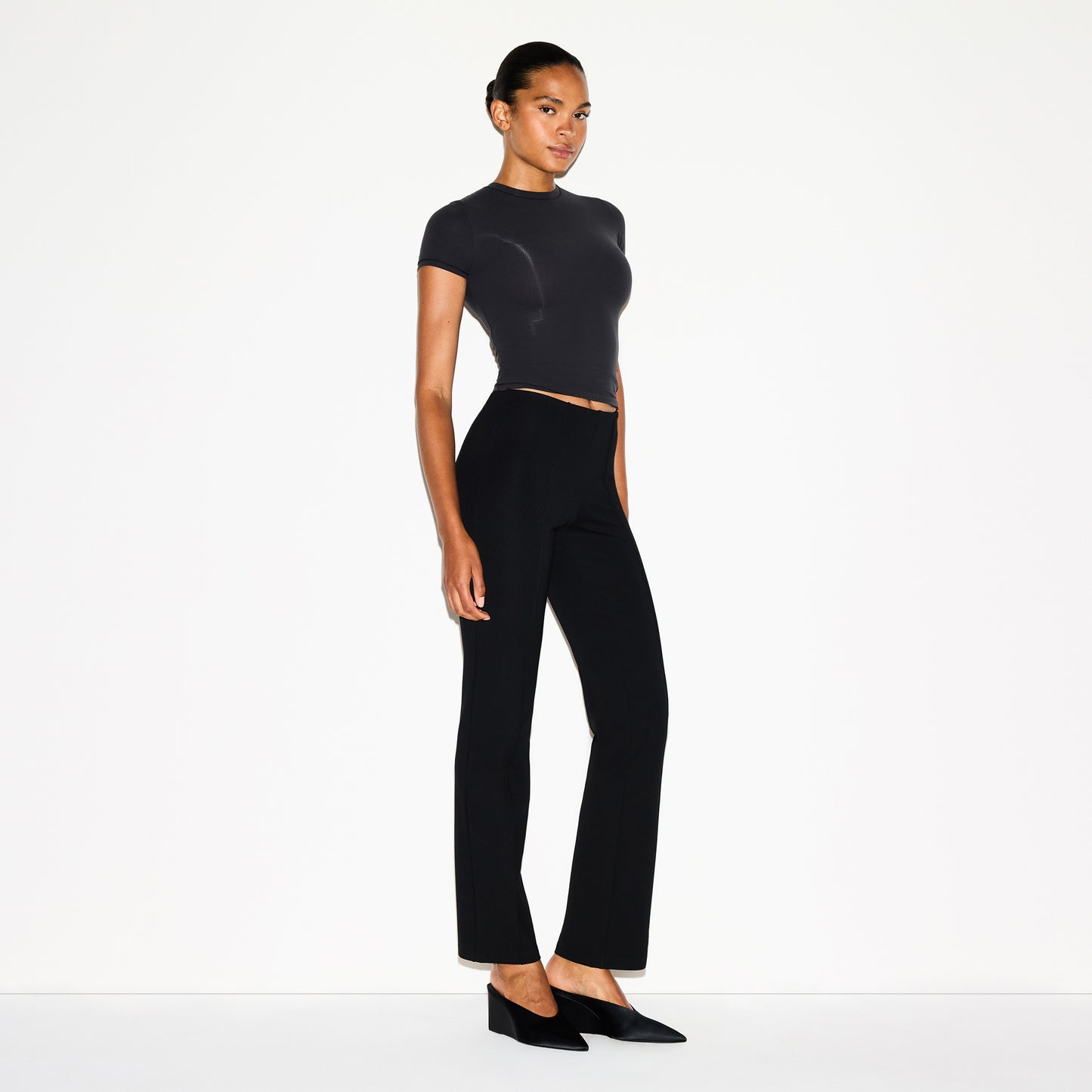 SKIMS The Essential High Waist Pintuck Straight Pant