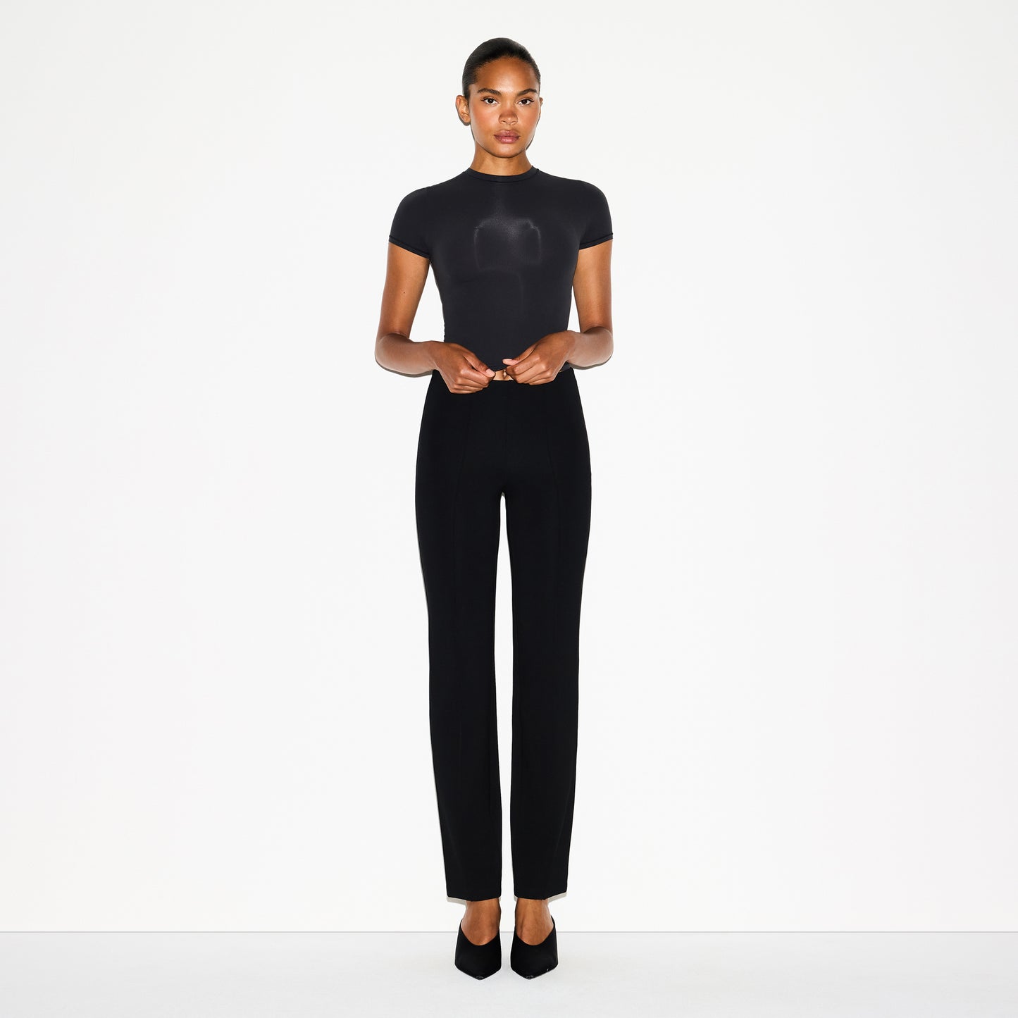 SKIMS The Essential High Waist Pintuck Straight Pant