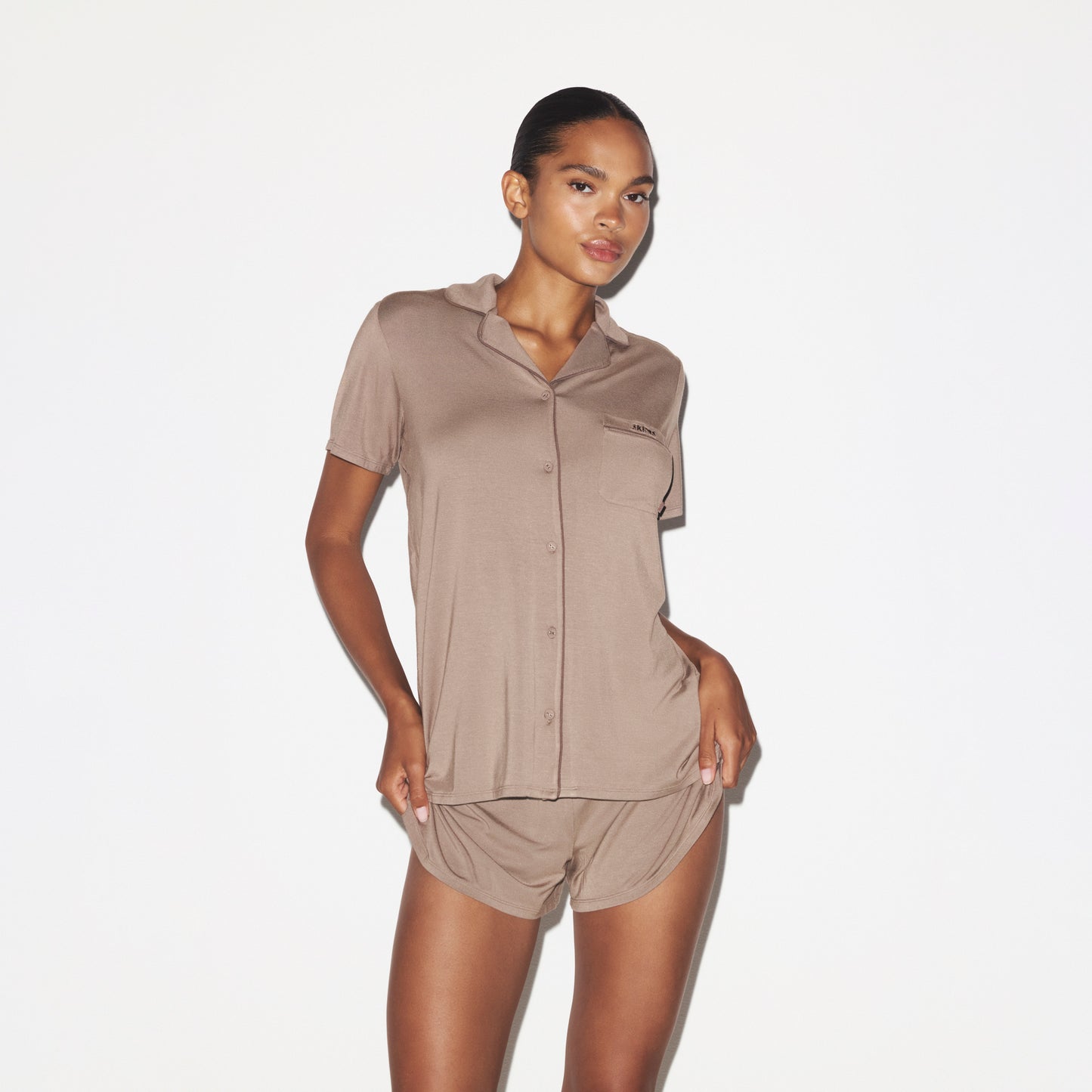 SKIMS Skims Sleep Short Sleeve Button Up Set