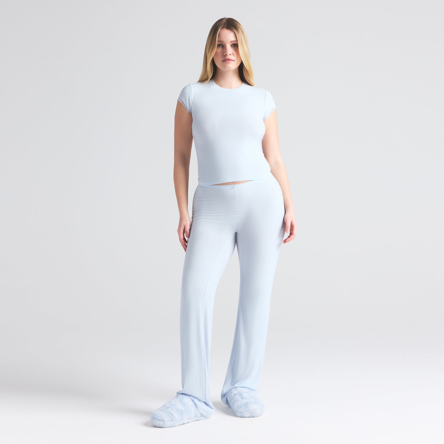 SKIMS Soft Lounge Lace T-Shirt